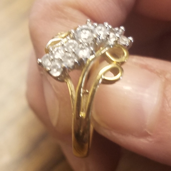 🧚♀️🦄Vtg. Avon SZ8 Waterfall Diamond Ring - Picture 4 of 7